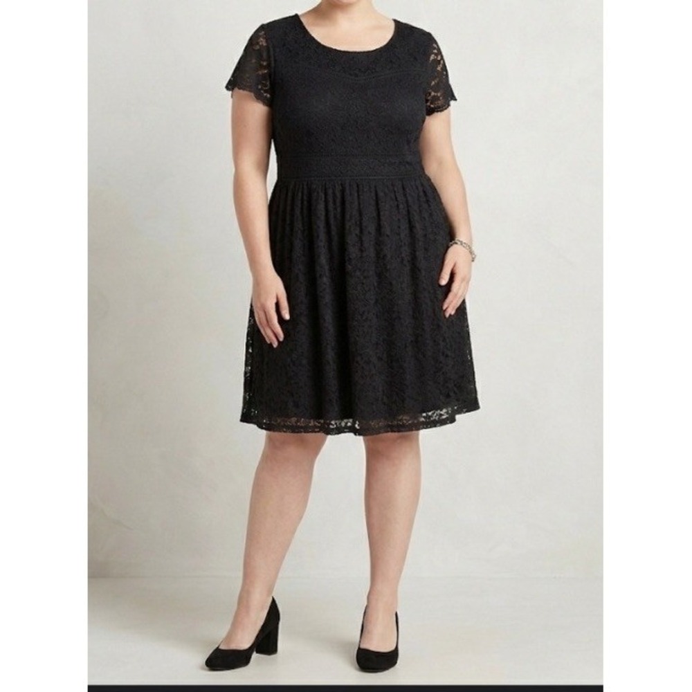 Torrid Women Black Lace Dress SZ 26 (4X) Fit & Flare A-Line Scoop Neck 10626321